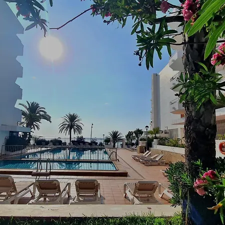 Llobet Aparthotel Ibiza